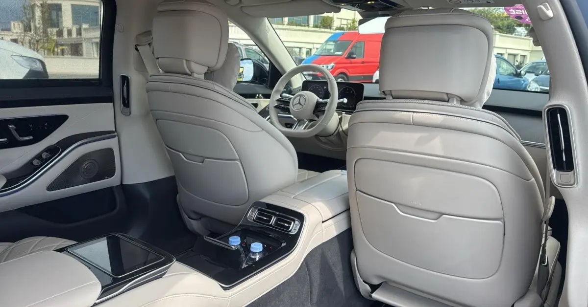 Nice airport to cannes transport 1 Nice airport to Cannes transport: limousine saloon