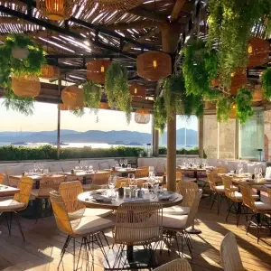 Restaurants in saint-Tropez.